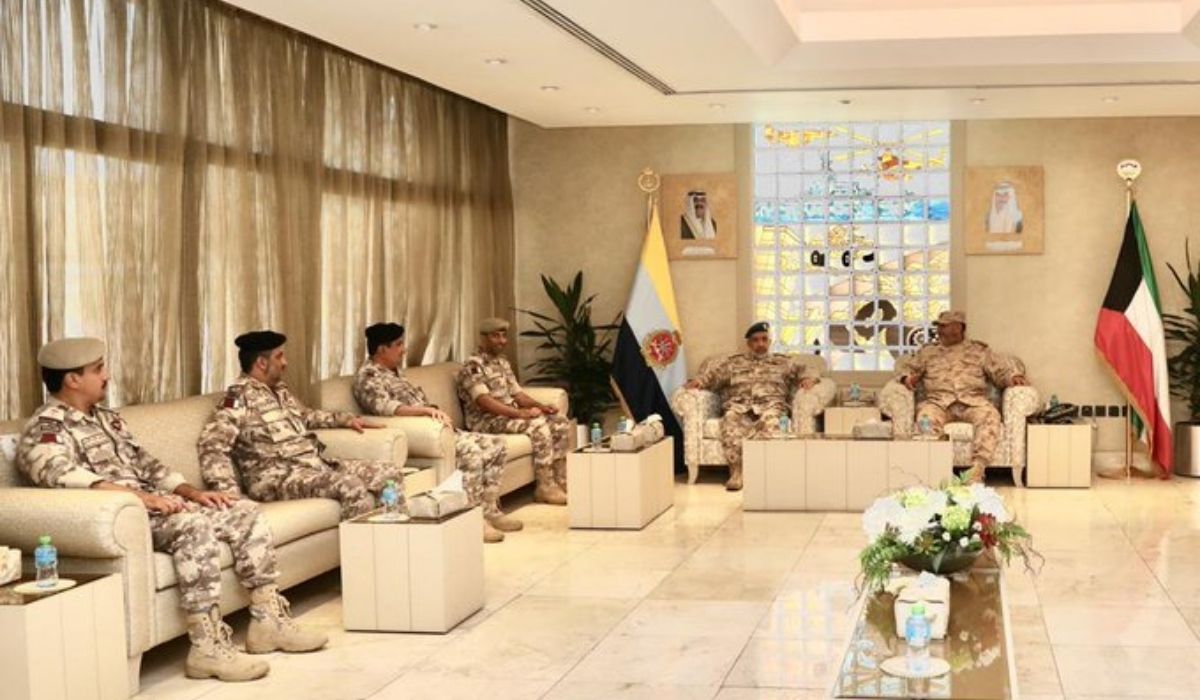 Chief of Staff Meets Kuwaiti Counterpart